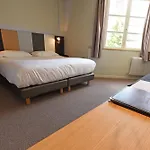Cit'hotel De Harlay 3* Compiègne