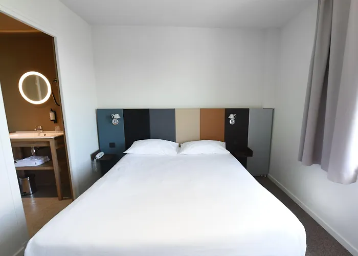 Cit'hotel De Harlay 酒店 贡比涅